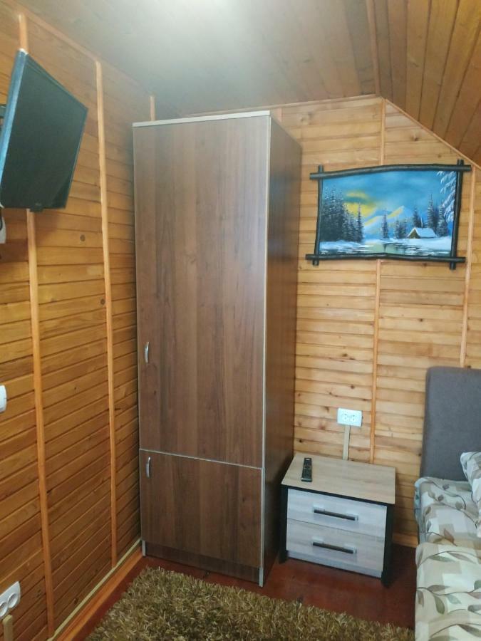 У Оксани Pensionat Kvasy Exteriör bild